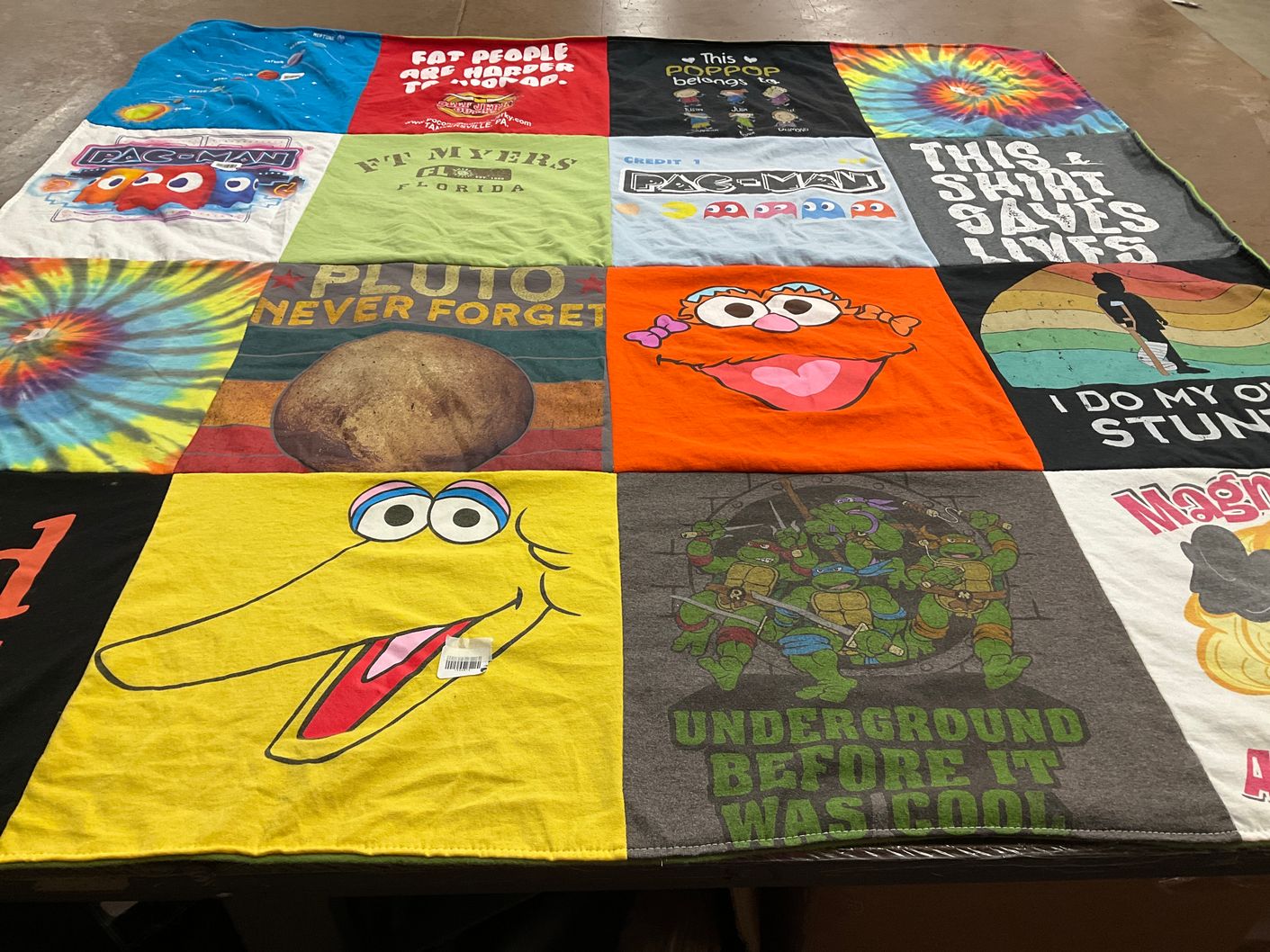 T-shirt quilt with video games, funny t-shirts themes by Patricia from DE