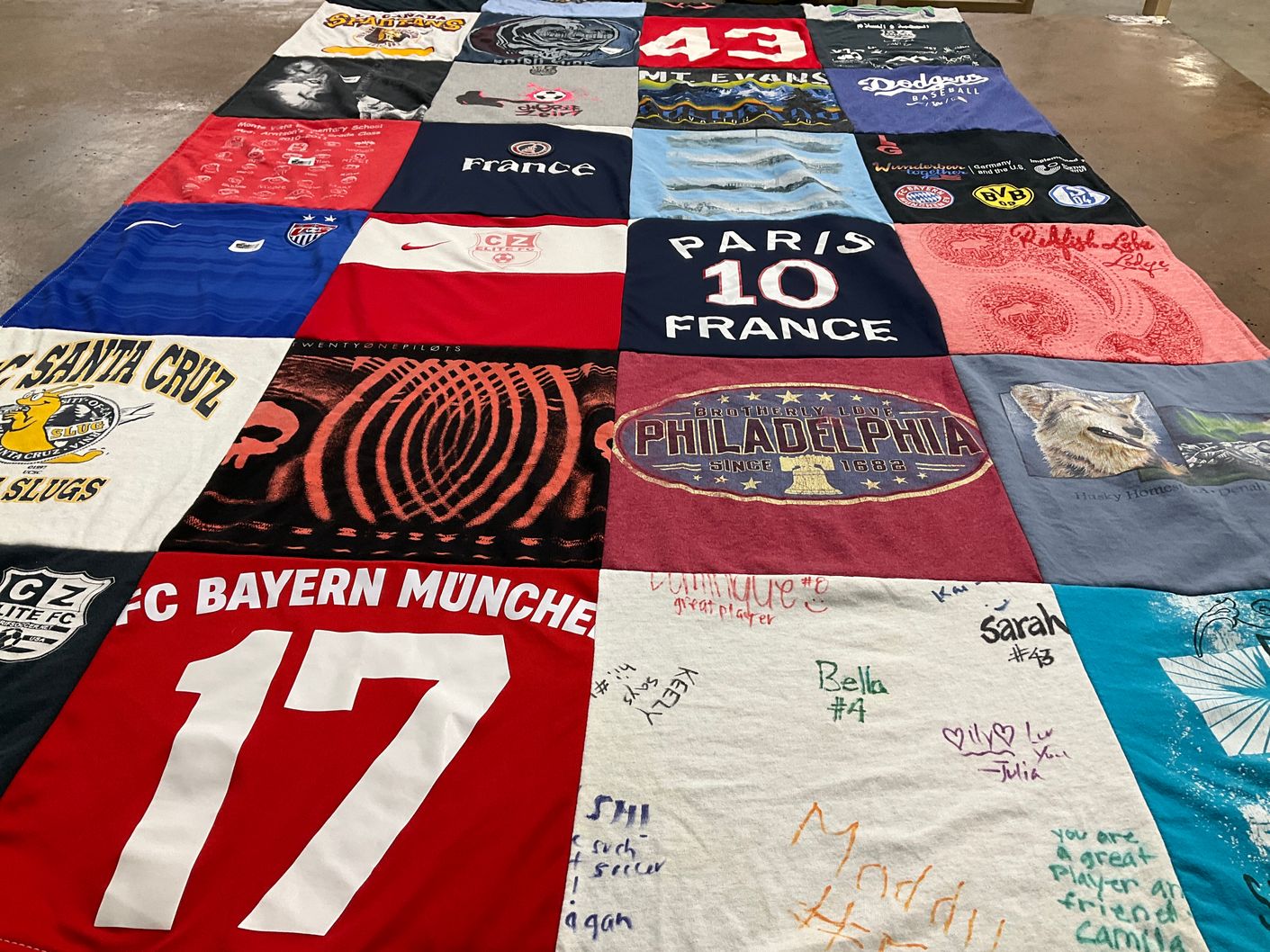 T-shirt quilt featuring fc bayern munchen by Lucinda from CA