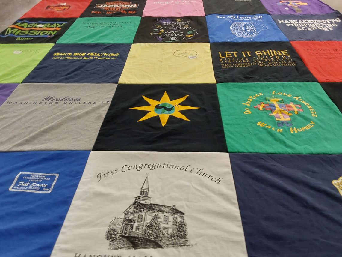 T-shirt quilt from western washington university by Kathy from MA