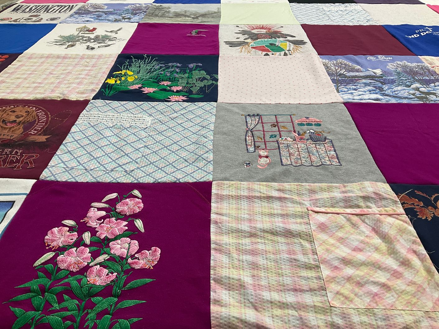 T-shirt quilt with flowers, nature themes by Lisa from WA
