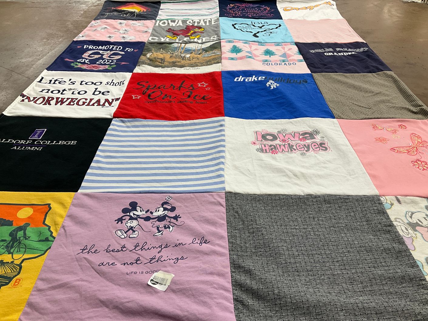 T-shirt quilt featuring iowa hawkeyes, drake bulldogs by Kristin from FL