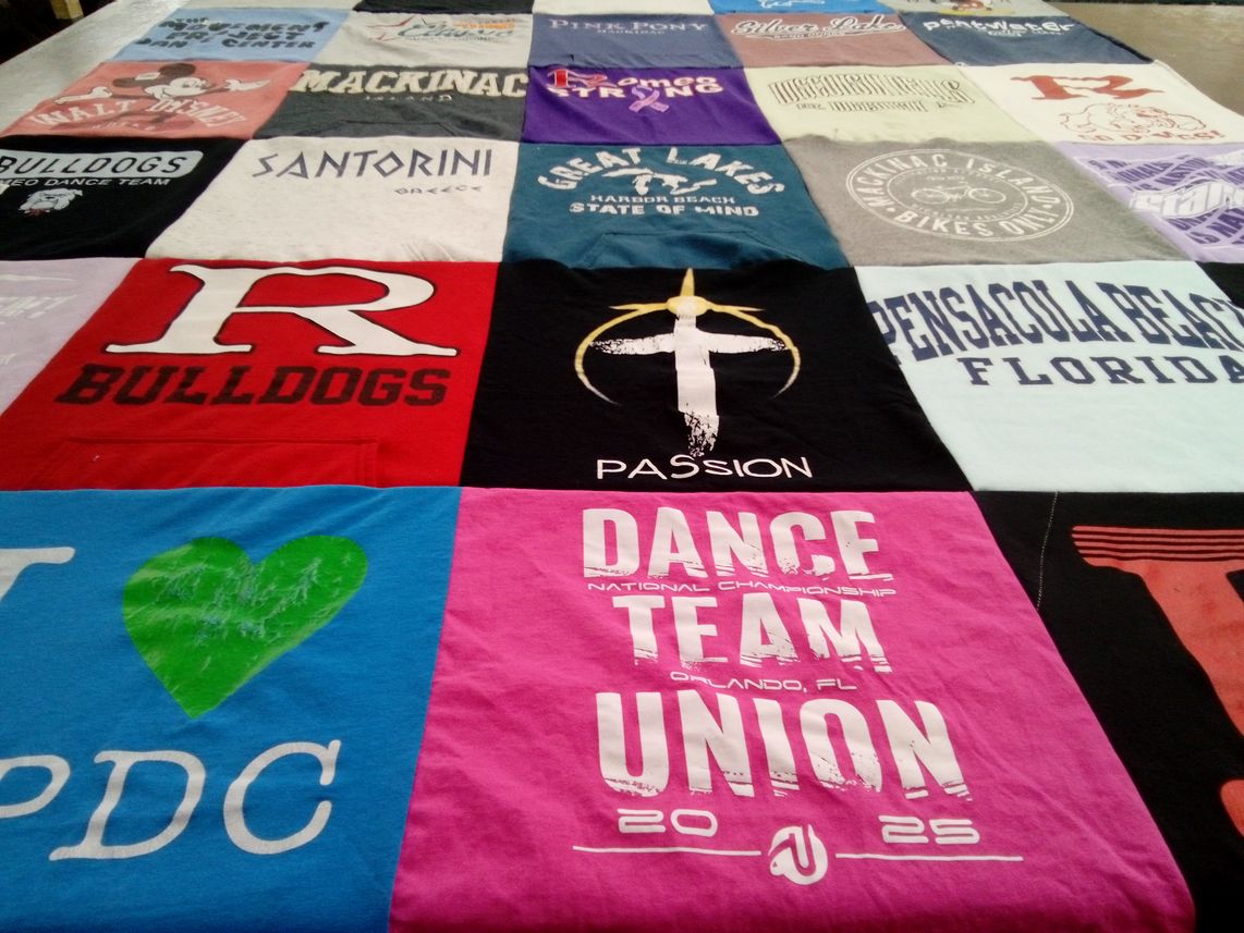 T-shirt quilt featuring rutgers university bulldogs by Maureen from MI