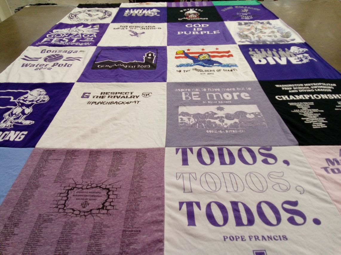 T-shirt quilt from gonzaga university by Helen from OH