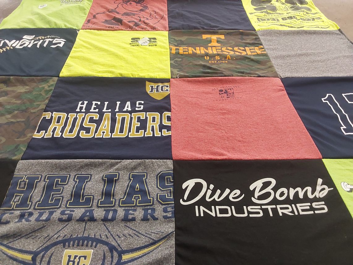 T-shirt quilt from helia's high school, university of tennessee by Ashley from MO