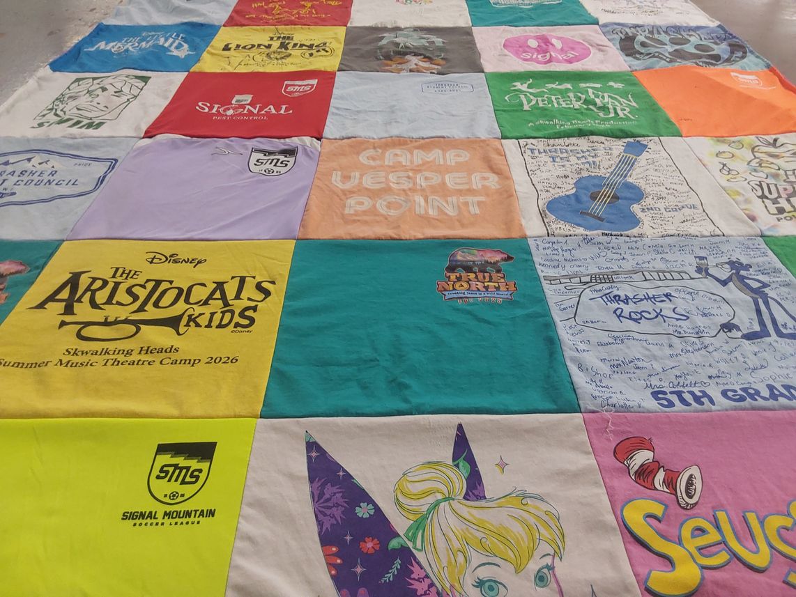T-shirt quilt from signal mountain high school by Maggie from TN