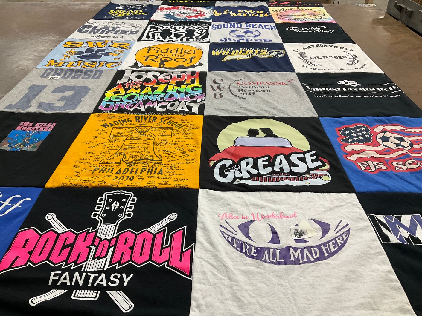T-shirt quilt featuring wildcats by COLETTE from NY