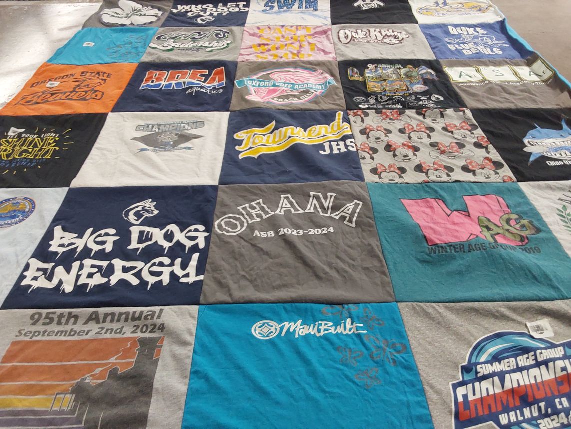 T-shirt quilt from townsend junior high school by Melissa from CA