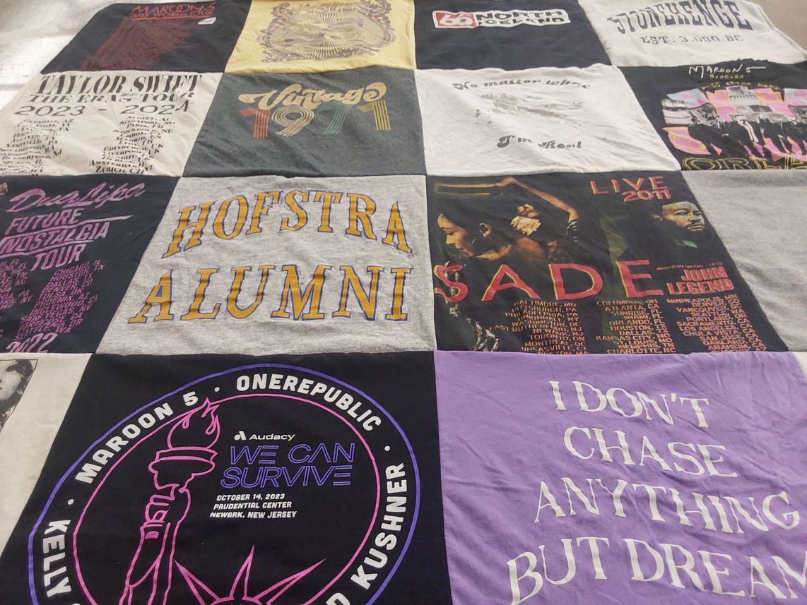 T-shirt quilt from hofstra university by Jennifer from NJ