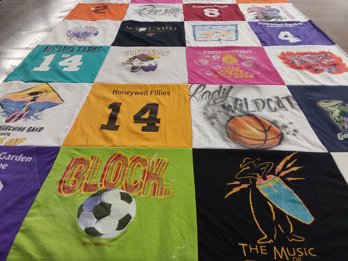 T-shirt quilt featuring wildcats by Victoria from WA