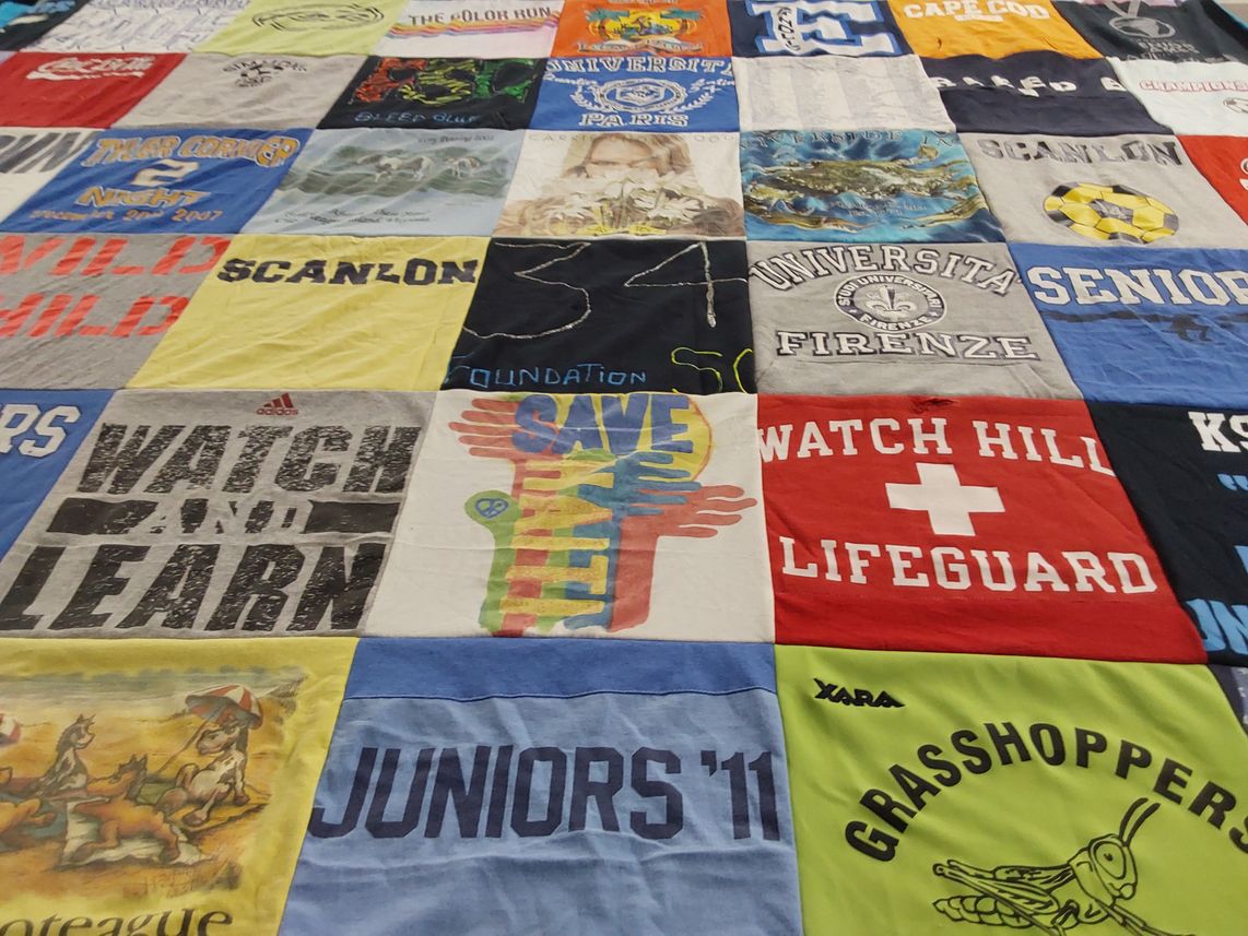 T-shirt quilt from sun university in firenze by Patrick from CT