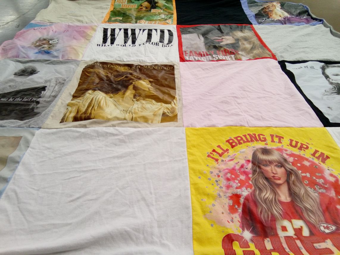 T-shirt quilt with music themes by Mandy from MS