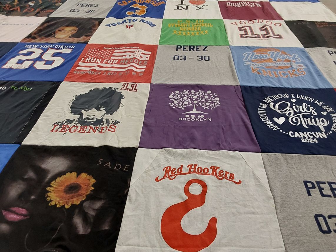 T-shirt quilt featuring new york giants, new york knicks by Enissa from NY