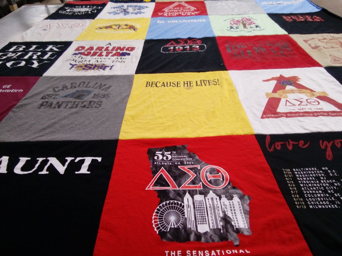 T-shirt quilt from university of north carolina at charlotte by Rosa from NC