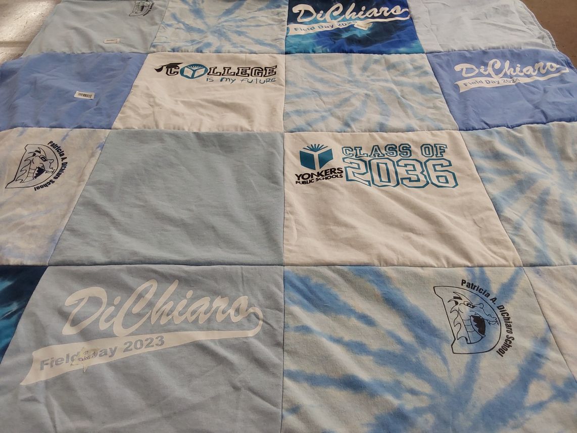 T-shirt quilt from patricia a. di chiaro school by Simone from NY