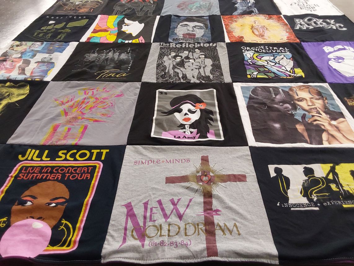 T-shirt quilt with music, concerts themes by Daniel from CA