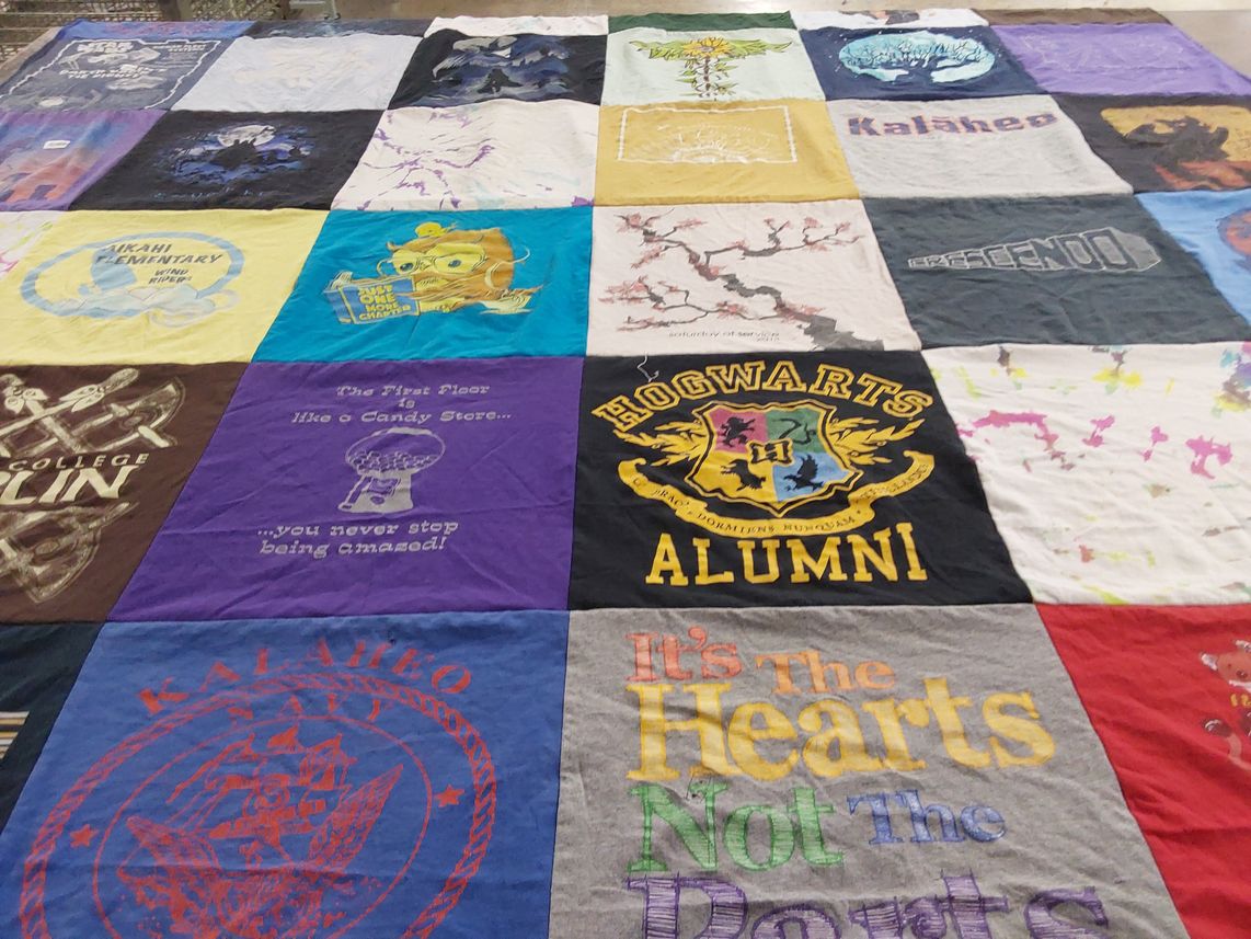 T-shirt quilt from kalaihe elementary school by Samantha from HI