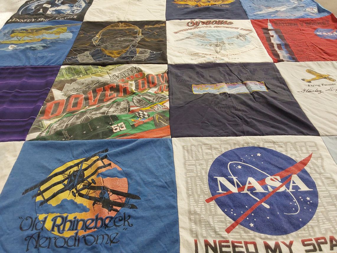T-shirt quilt from syracuse university by Lisa from NY