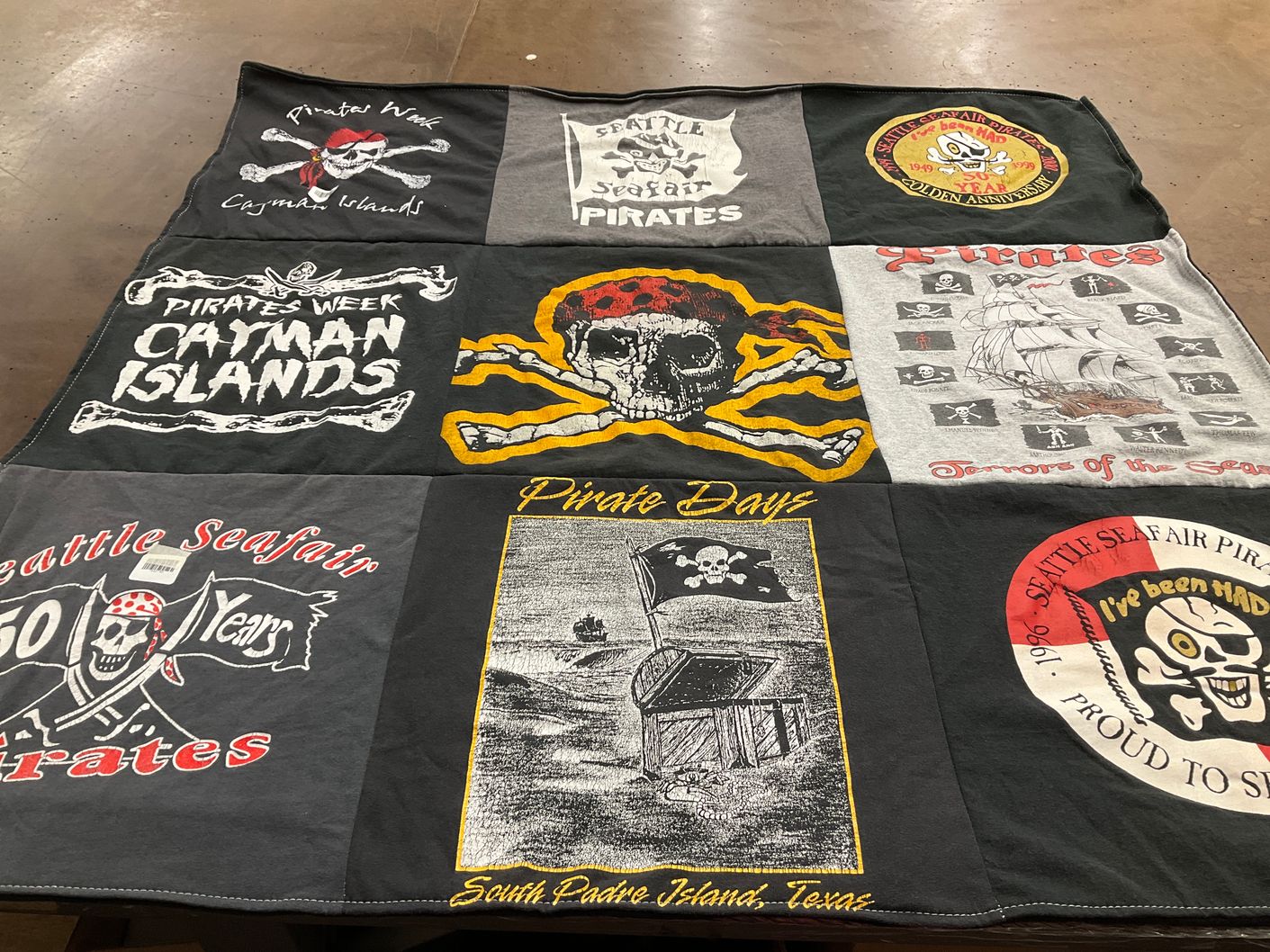 T-shirt quilt with pirates, themed events themes by Hanna from FL