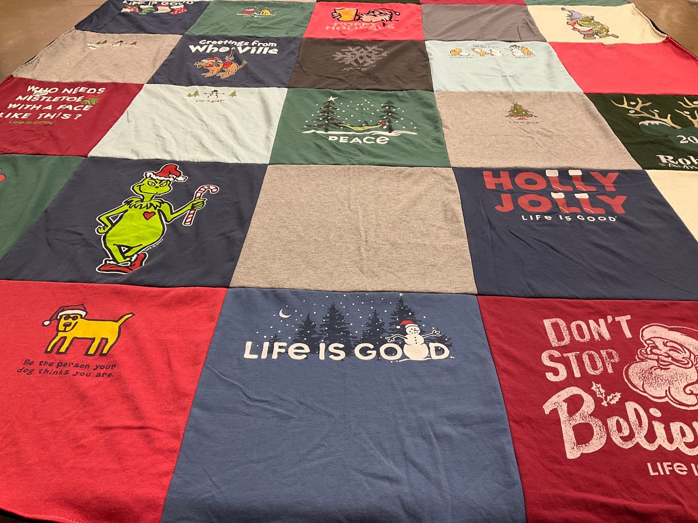 T-shirt quilt with holiday, christmas themes by Lisa from FL