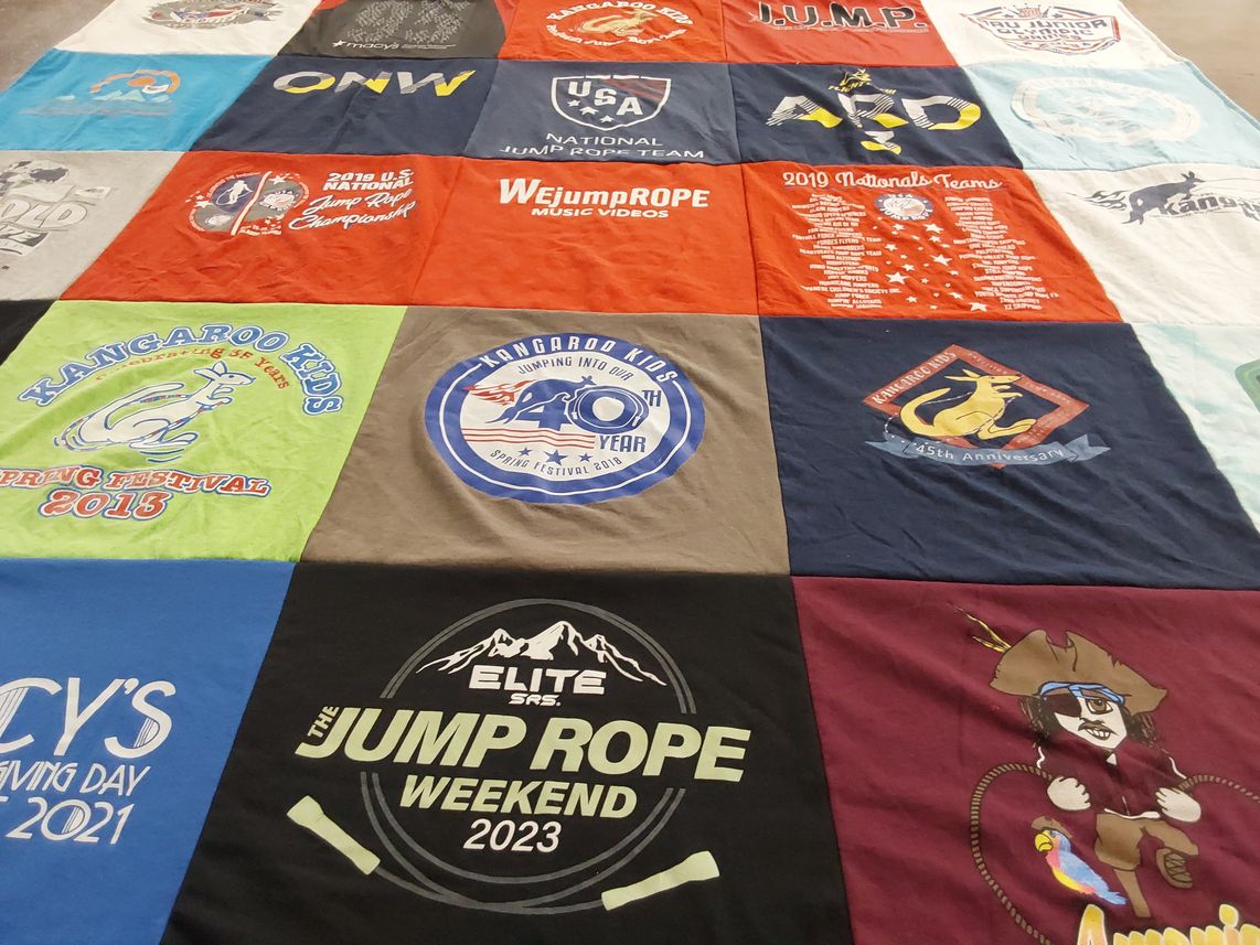 T-shirt quilt with jump rope themes by Suna from MD