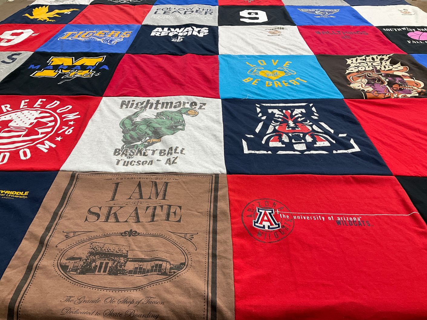 T-shirt quilt featuring arizona wildcats by Suzette from AZ