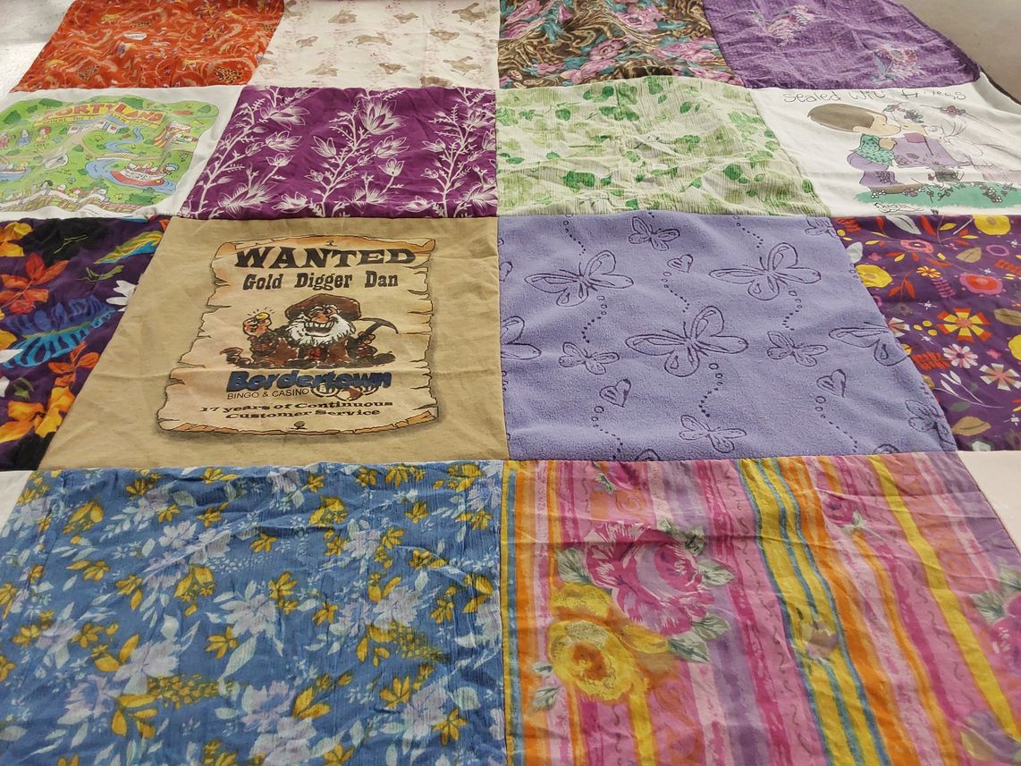 T-shirt quilt by Amanda from MO