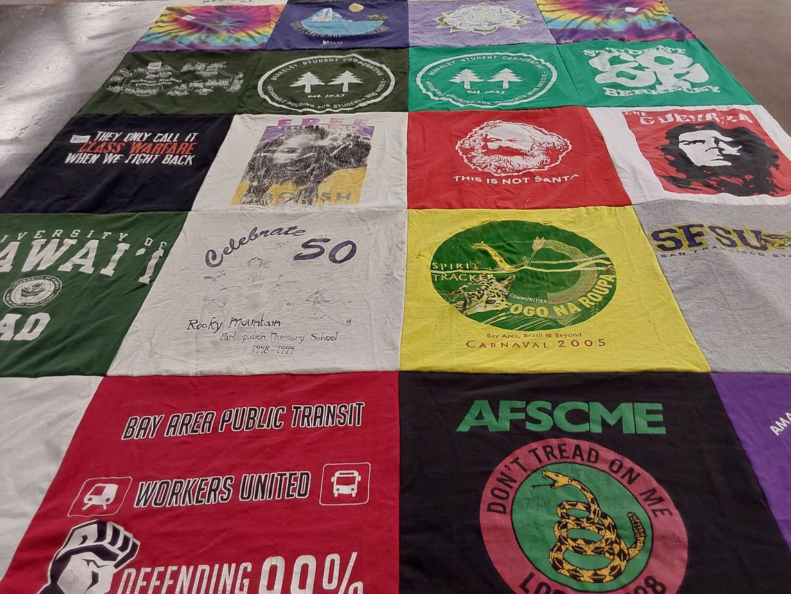 T-shirt quilt from university of hawaii, san francisco state university by Glaucia from CA