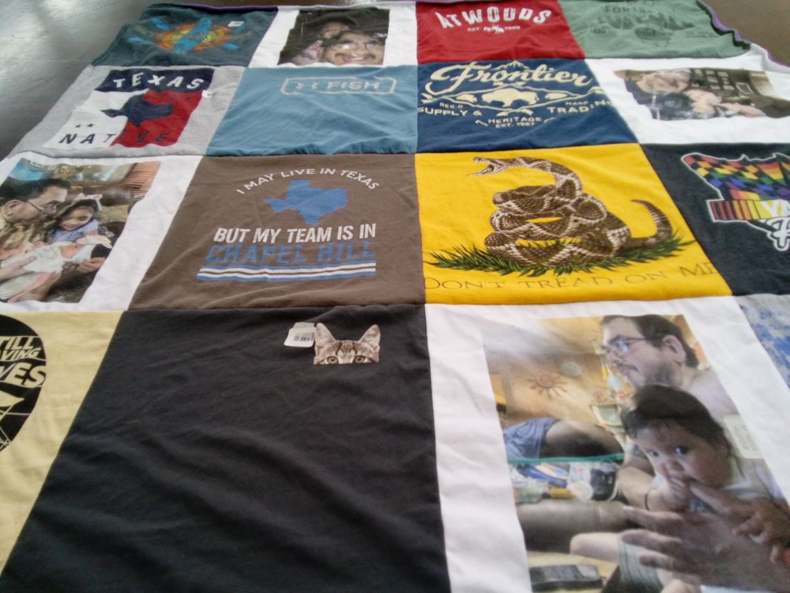 T-shirt quilt from university of north carolina at chapel hill by Lee Ann from TX