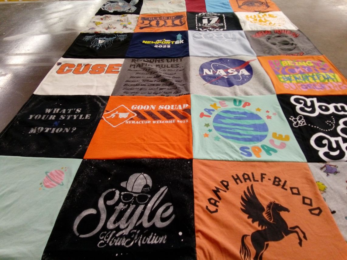 T-shirt quilt from syracuse university by Claudia from NY