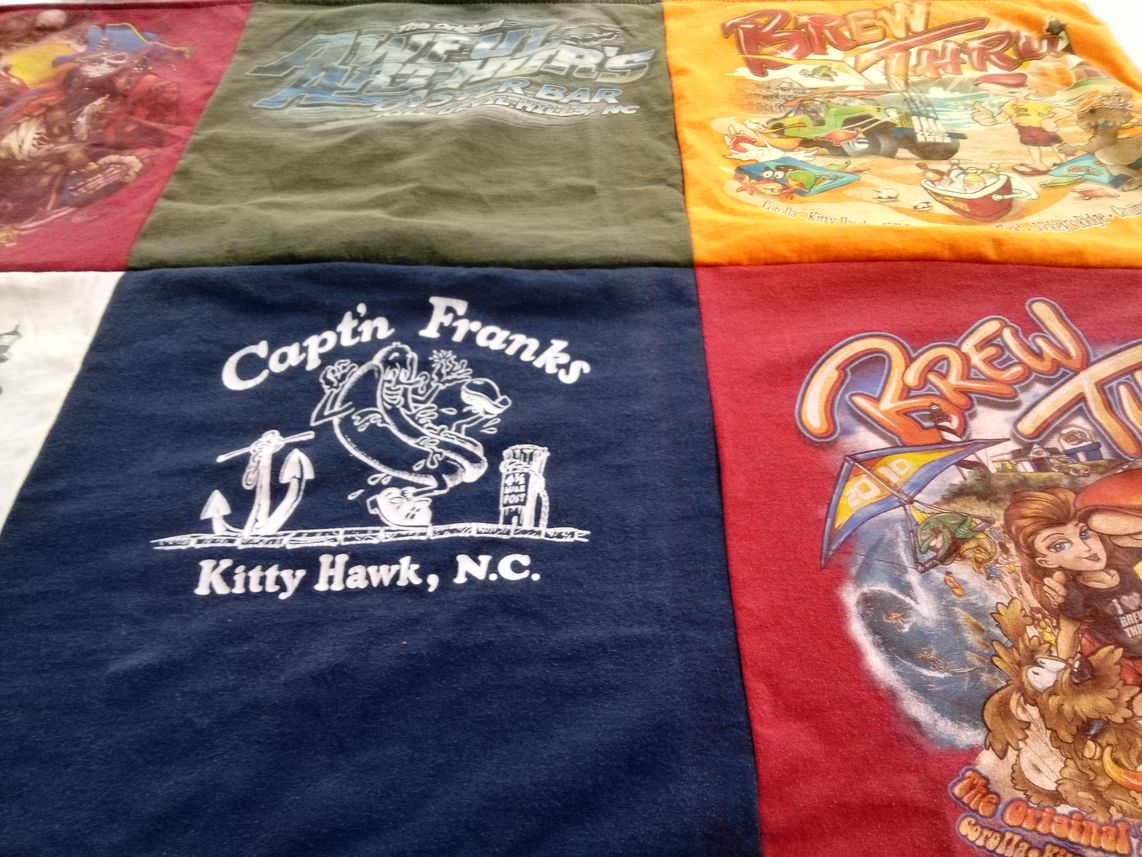 T-shirt quilt with beach, amusement themes by Emily from CA
