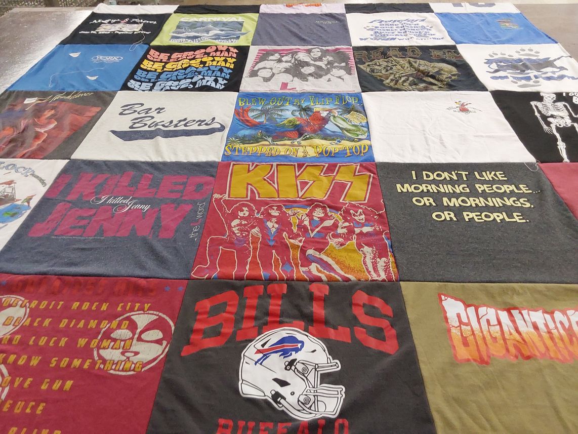 T-shirt quilt featuring buffalo bills by Mashella from MO