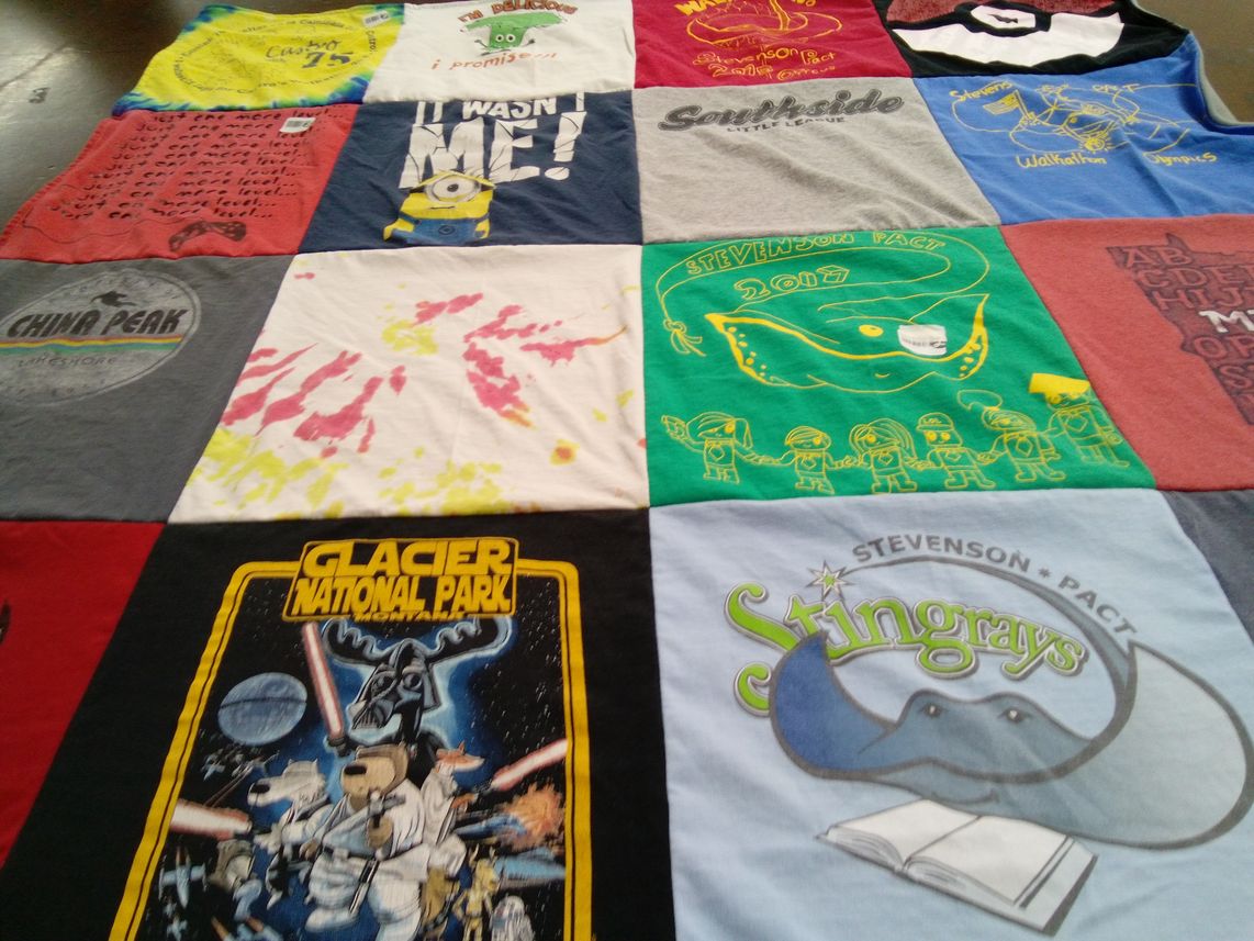 T-shirt quilt featuring stingrays by Bethany from CA