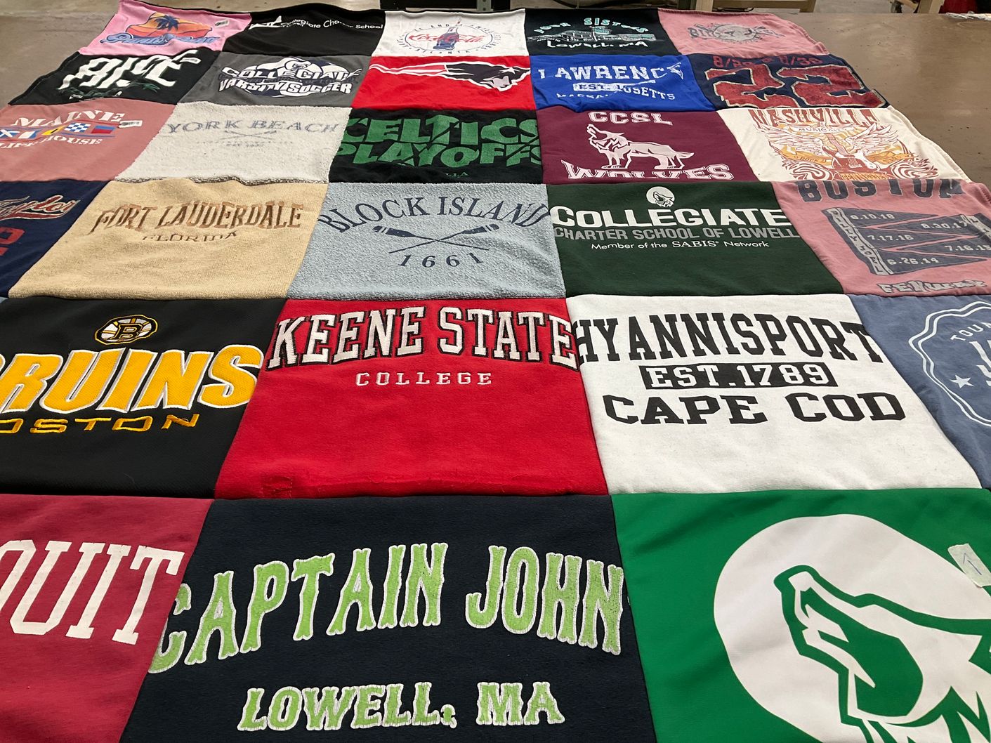 T-shirt quilt featuring boston bruins by Lara from MA
