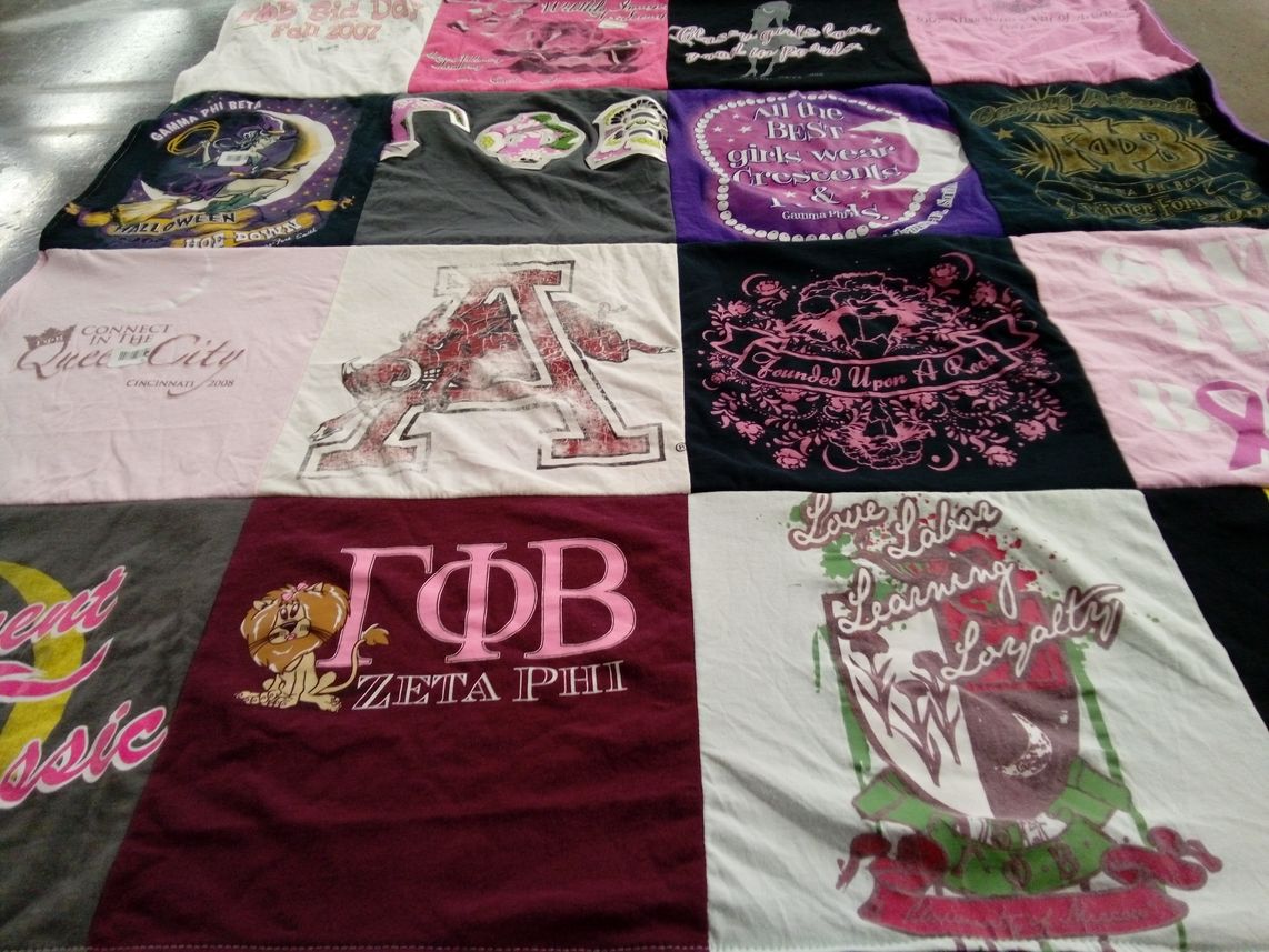 T-shirt quilt from university of arkansas by Kinlee from AR