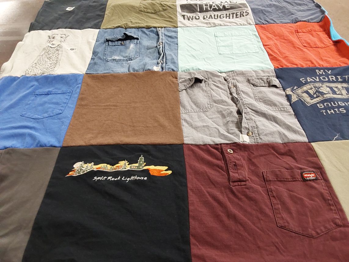 T-shirt quilt with outdoor, lighthouses themes by Elizabeth from MN