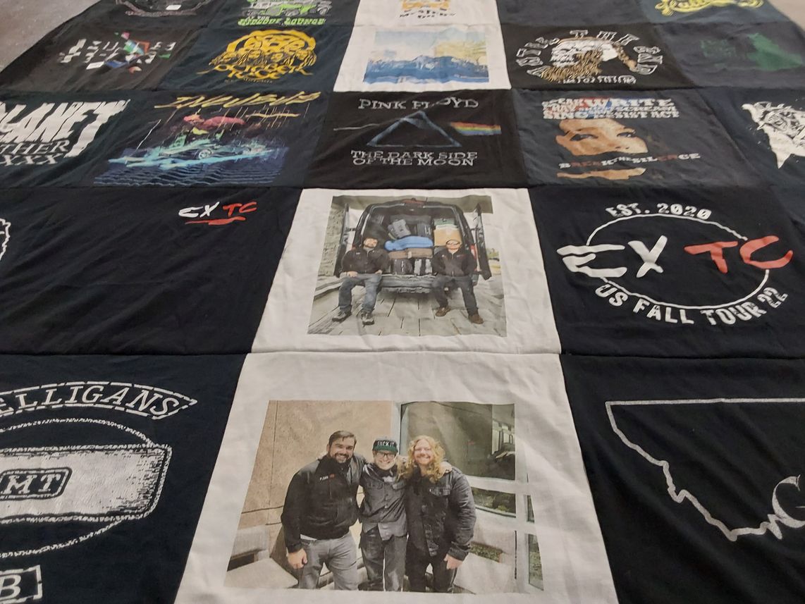 T-shirt quilt with music themes by Victoria from MT
