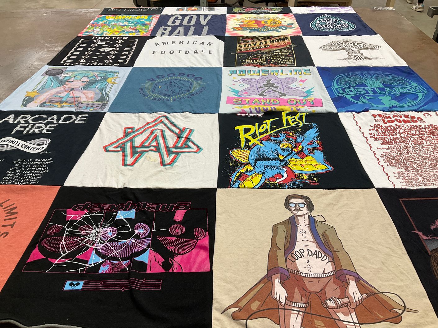 T-shirt quilt with music festivals, concerts themes by Reno from TN