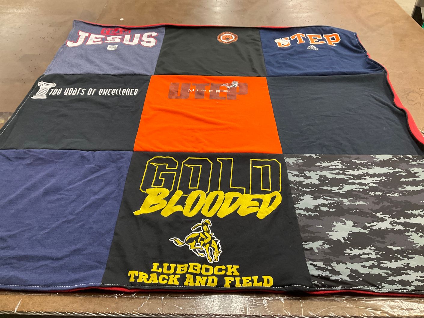 T-shirt quilt from lubbock university by Gloria from MA