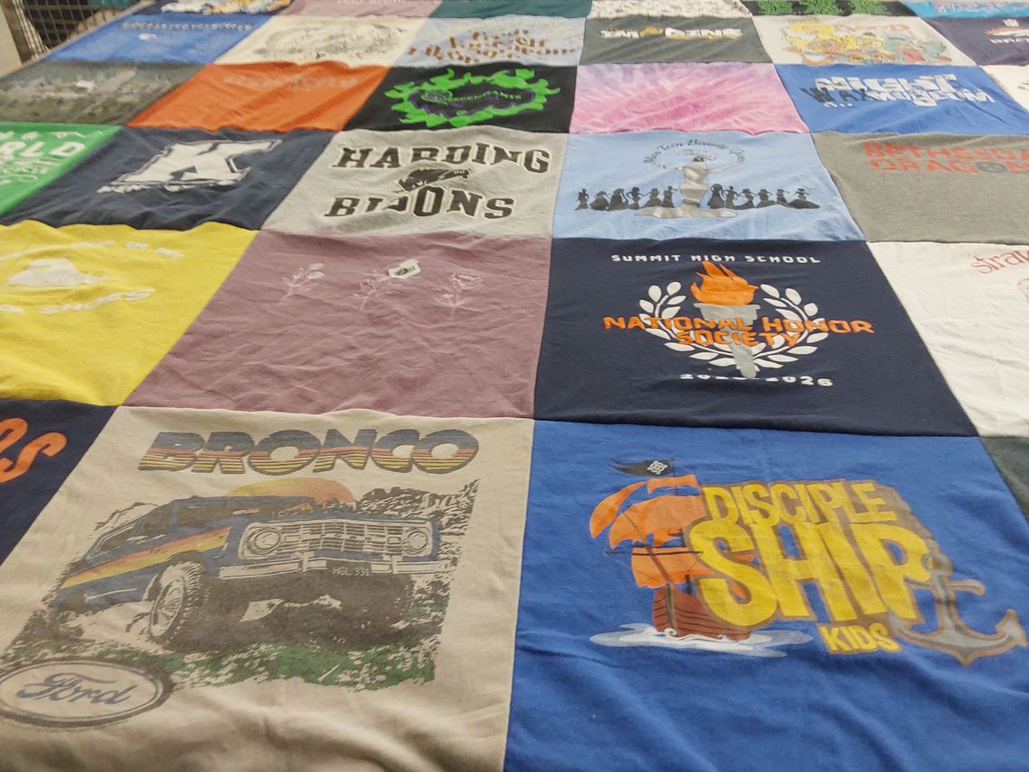 T-shirt quilt featuring harding bison by Speer from TN