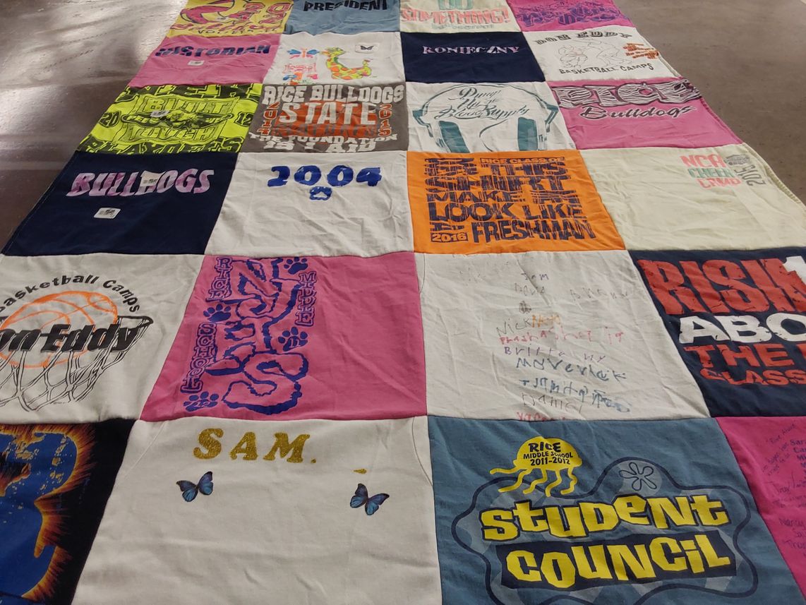 T-shirt quilt featuring rice bulldogs by Angela from TX