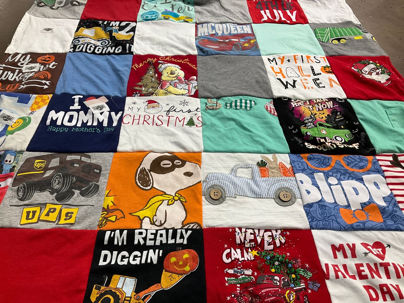 T-shirt quilt with mother's day, holidays themes by Mary from TX