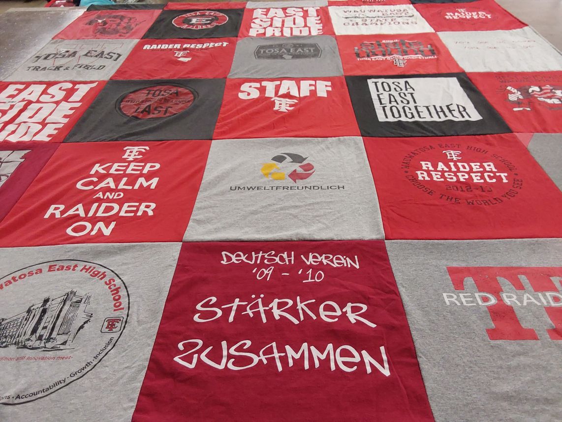 T-shirt quilt featuring red raiders by Anna from WI