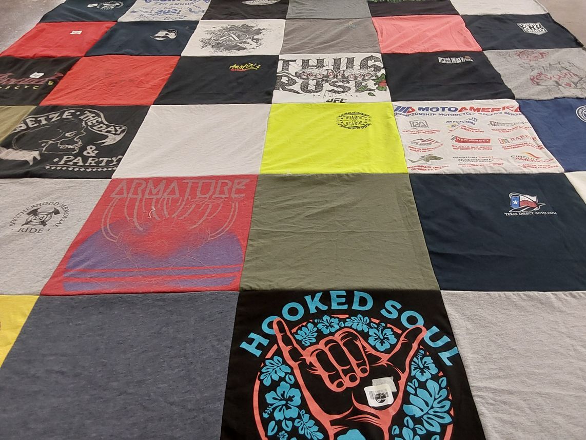 T-shirt quilt with motorcycles, parties themes by Stacie from SC