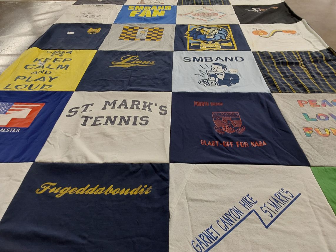 T-shirt quilt featuring lions by Kathryne from TX