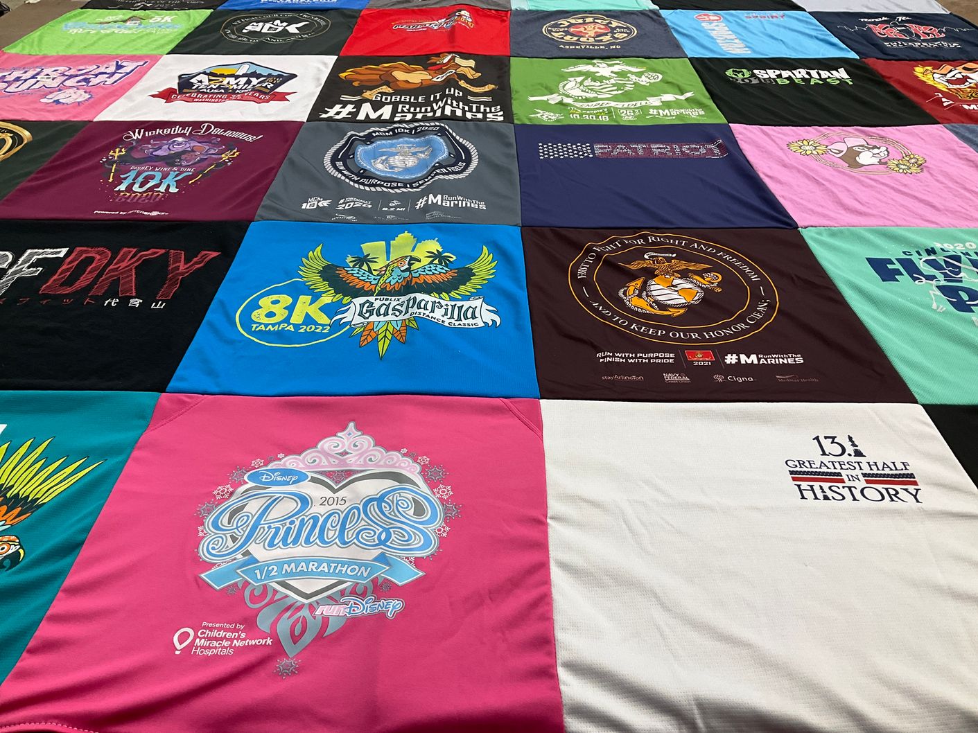 T-shirt quilt with running, marathons themes by Lucy from FL