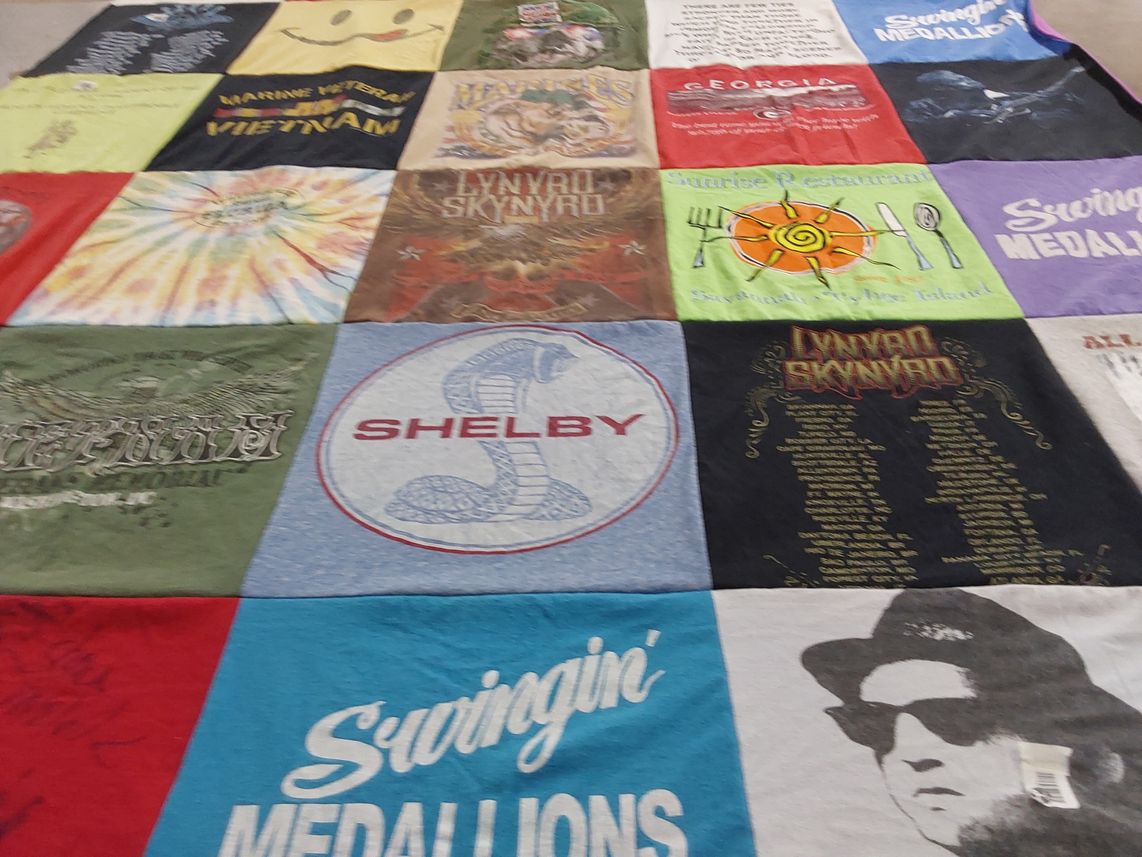T-shirt quilt by Cherish from GA