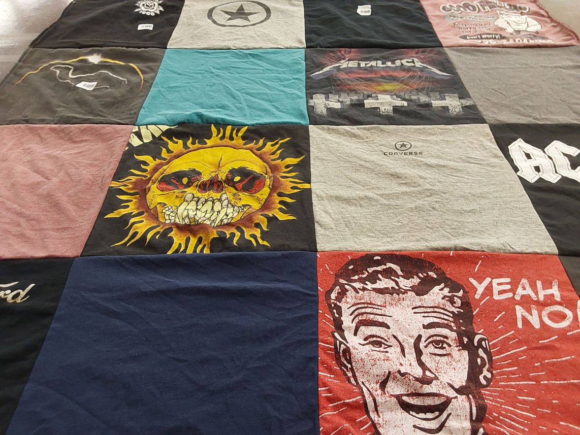 T-shirt quilt with music, fashion themes by Laura from FL
