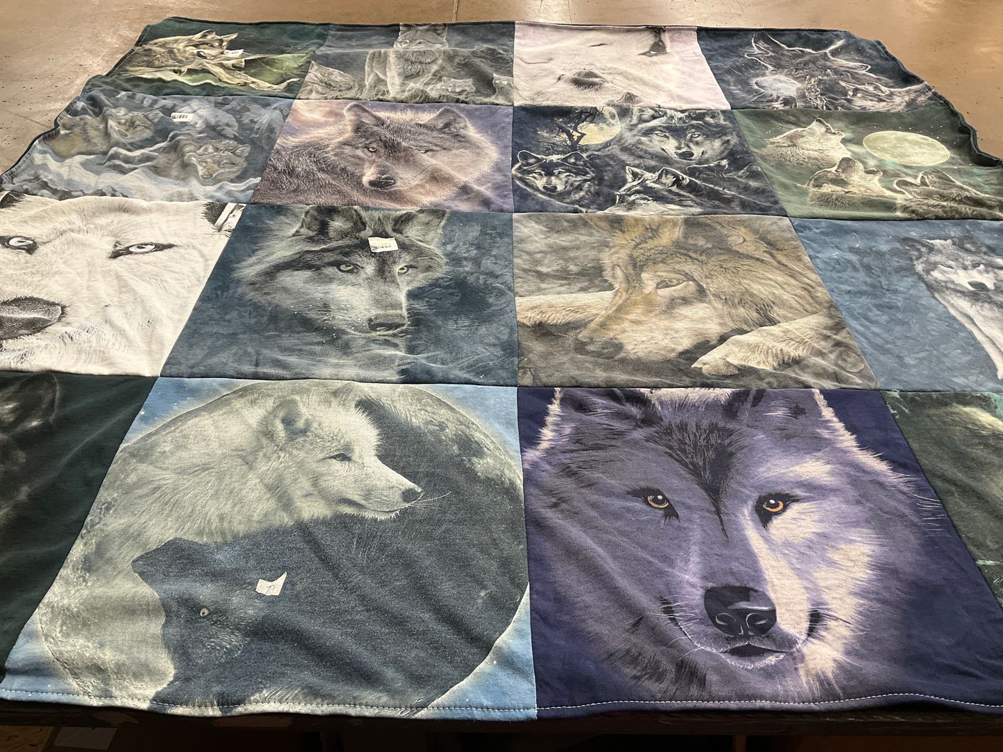 T-shirt quilt with wolves, animals themes by Linda from IL