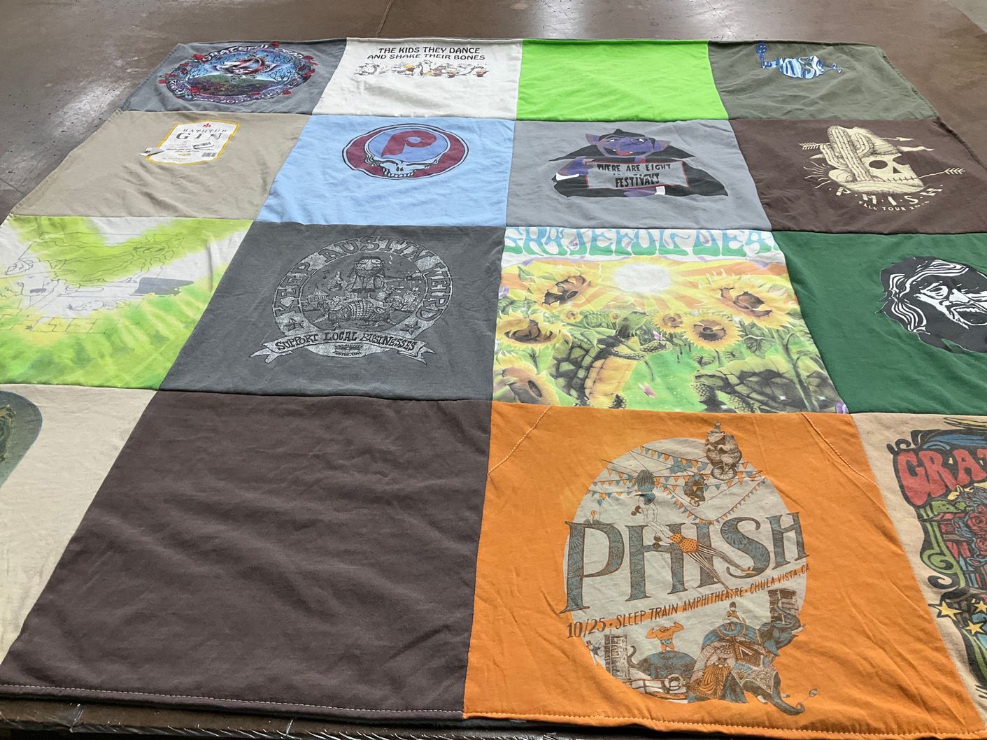 T-shirt quilt with music, concerts themes by Matthew from PA