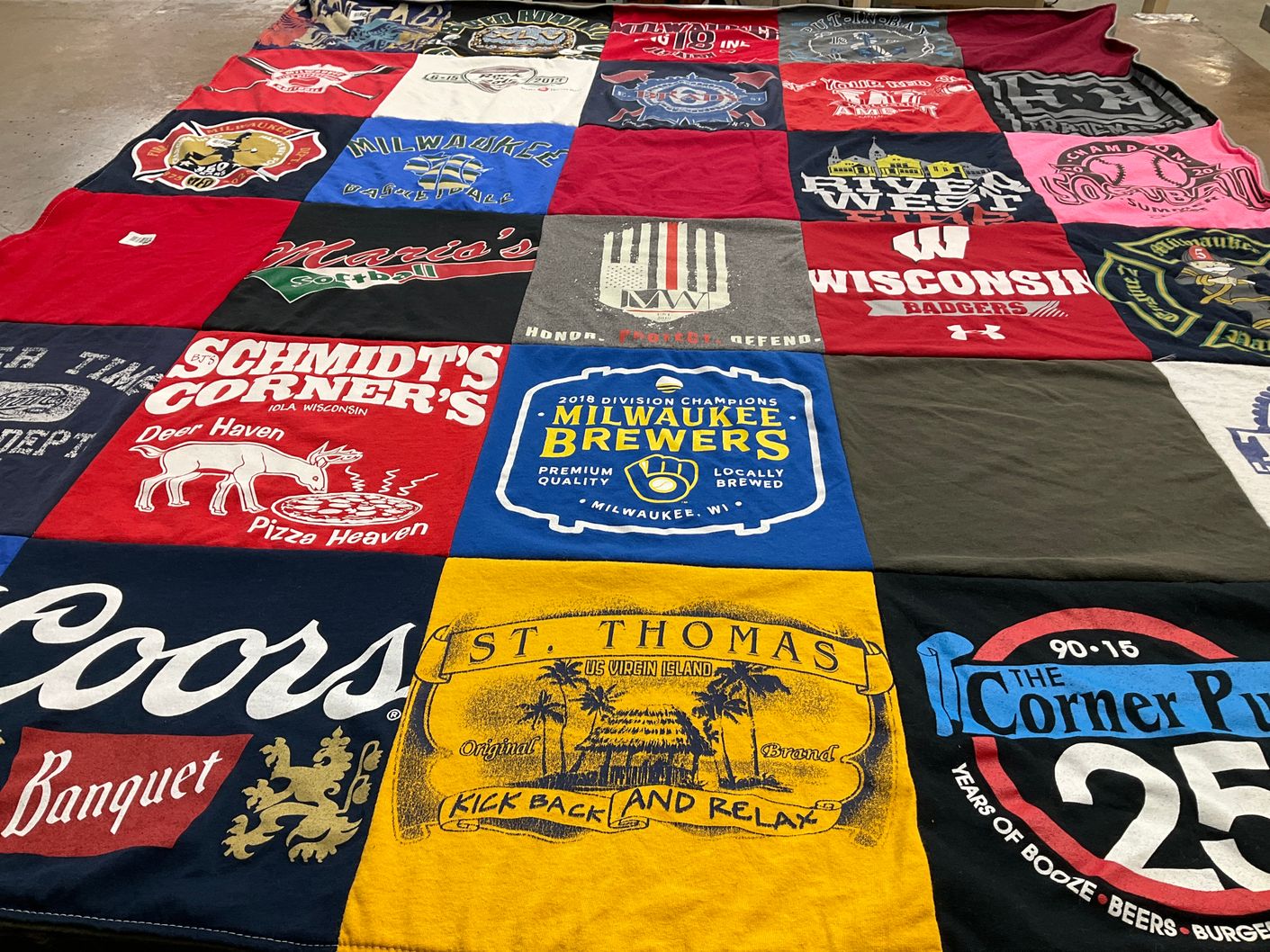 T-shirt quilt featuring wisconsin badgers by Ross from WI